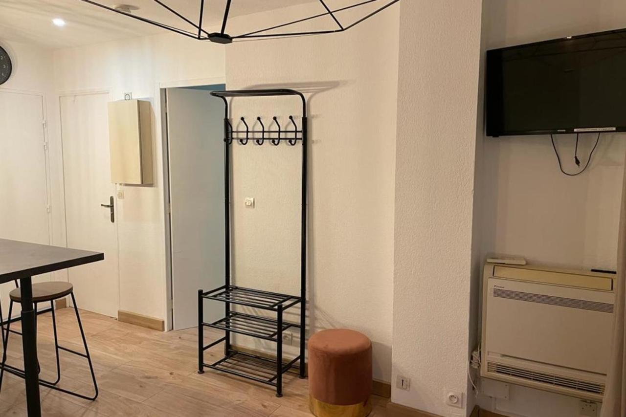 Le Cocon D'Emie - Clim - Parking Apartman Nîmes Kültér fotó